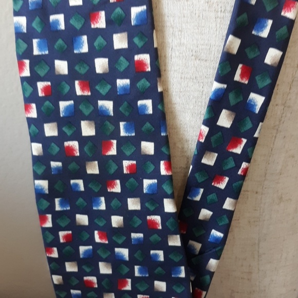 Pierre Cardin Silk Tie - Picture 2 of 5